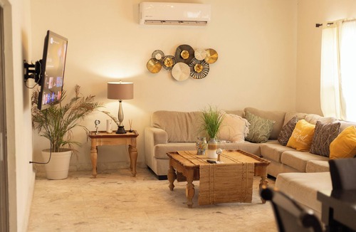Matamoros House | Beautiful house centrally located up to 12 people 10 min from the consulate WiFi 500mbps
