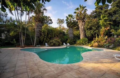 Santiago Atitlan House | Beautiful Lakefront home: gardens