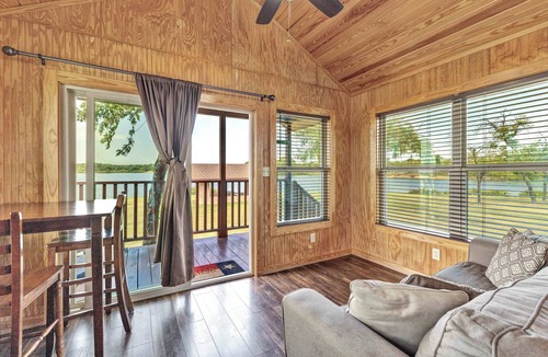 Frisco Cabin | Beautiful Lakeside Tiny House Cabin A