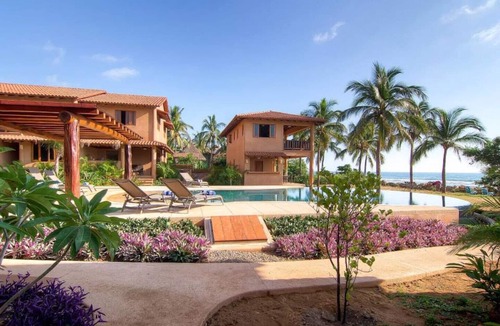 Troncones House | Beautiful, new beachfront villa-saltwater pool, gardens, directly on the ocean!