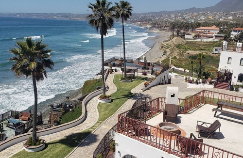 Playas de Rosarito Villa | Beautiful oceanfront villa - large terrace, bbq, fire pit, pool, jacuzzi, beach