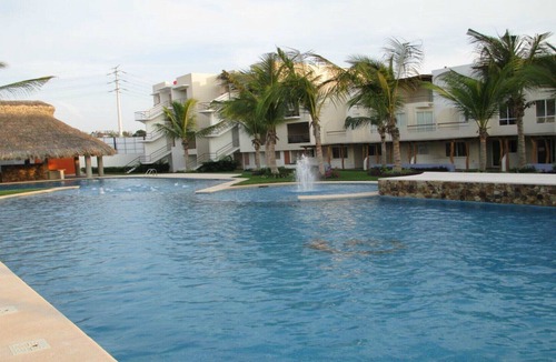 La Poza Apartment | Beautifully decorated and best location in Acapulco
