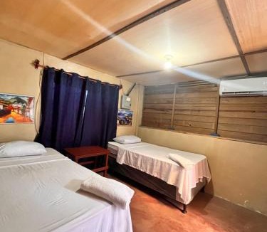 El Paredon Bed & Breakfast | Bedrooms where Charlie