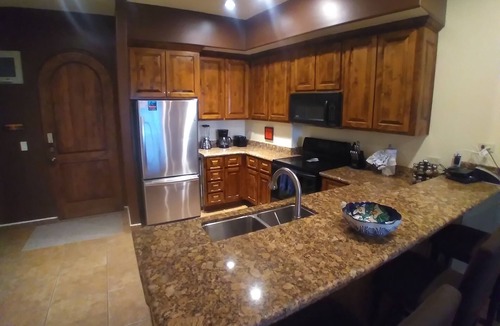 Puerto Penasco Condo | Bella Sirena Luxury Beachside Condo. Quiet, with x-large balcony & ocean views.
