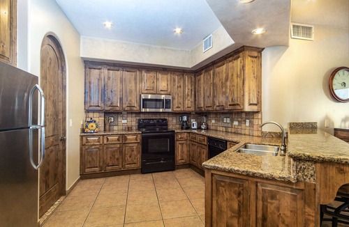 Sandy Beach Condo | Bella Sirena