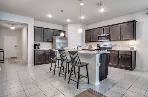 Benbrook House | Bendale Bliss in Benbrook