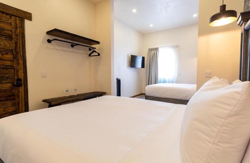 San Gregorio Atzompa Hotel | Bendito Capricho Hotel