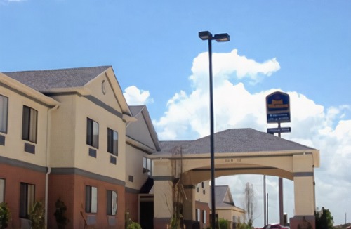 Madisonville Hotel | Best Western Executive Inn & Suites