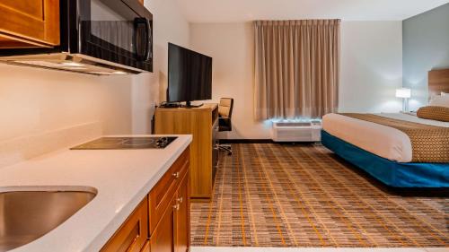 Ingleside Hotel | Best Western Ingleside Inn & Suites