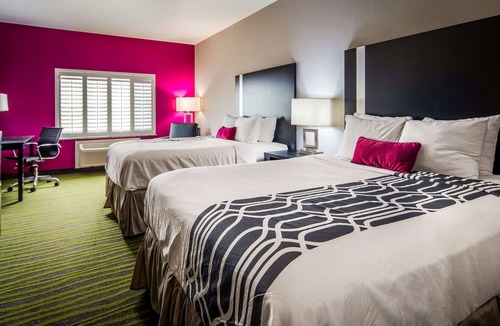 Dilley Hotel | Best Western Plus Dilley Inn & Suites
