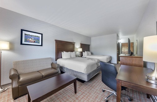 Fredericksburg Hotel | Best Western Plus Fredericksburg
