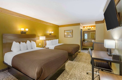 Red River Hotel | Best Western Rivers Edge