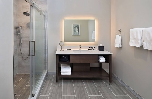 Winters Hotel | Better Choice for your Vacation! 2 Relaxing Units, Pets Allowed, Free Parking!