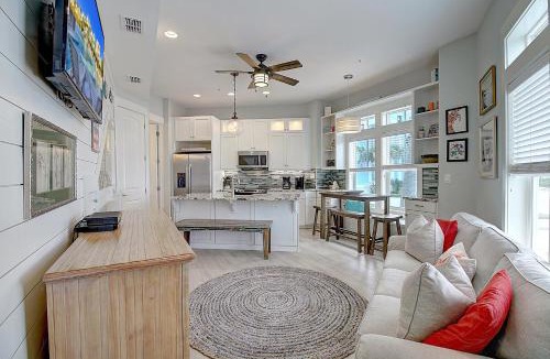 Cinnamon Shore Villa | Billehuset TC 7103