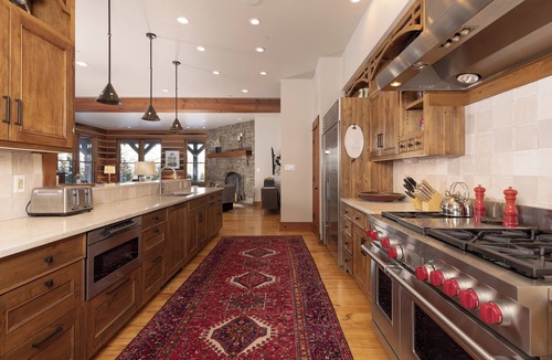 Big Sky House | Blue Moon Slopeside Location! Direct Access to Iron Horse, Wrap around porch!