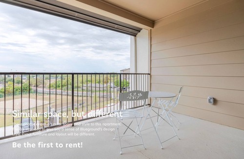 Scofield Farms Apartment | Blueground | Scofield Farms, pool, nr Walnut Creek Park