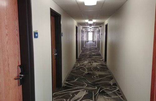 Broken Bow Hotel | Boarders Inn & Suites by Cobblestone Hotels – Broken Bow