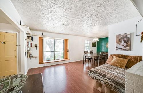 Clodine House | Boho Chic in SW Houston, close to NRG