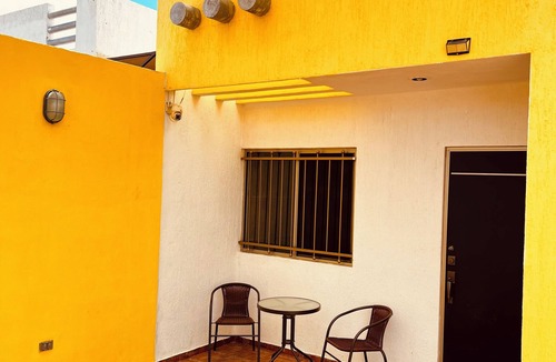 Merida House | Bonita Casa Vacacional en Las Americas, Mérida