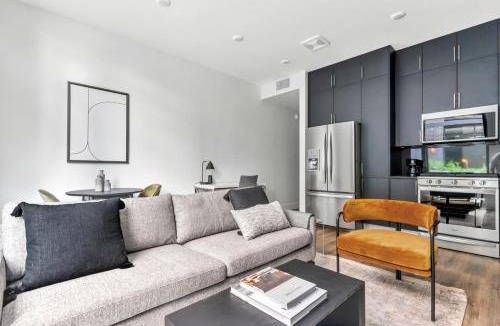 Bouldin Apartment | Bouldin Creek studio w gym pool wd ATX-9