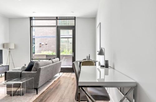 Bouldin Apartment | Bouldin Creek studio w gym pool wd ATX-9