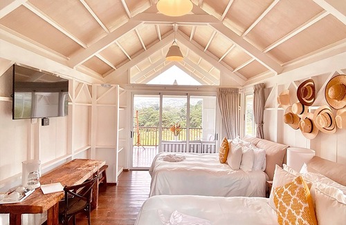 Alotenango Cabin | Bourbon - San Cayetano Estate
