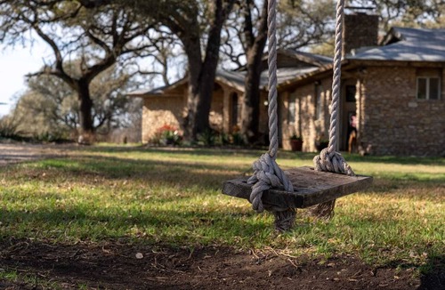 Georgetown House | Boutique Farm Stay — Thoughtfully Designed