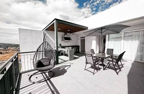 Zapopan Apartment | Brand new penthouse, up to 8 people