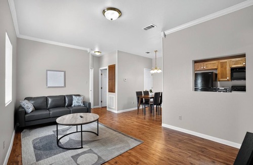 Lumberton Apartment | Bright & Comfortable Saddlebrook Apartment