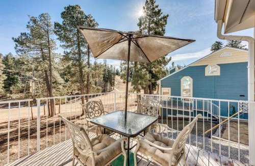 Cloudcroft House | Bright Townhome - 1 Mile to Downtown Cloudcroft
