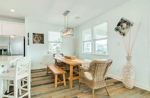 San Luis House | Buccaneer's Landing - Spacious, Sunny & Shipshape
