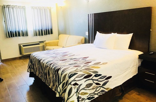 Crowley Hotel | Budget Inn and Suites