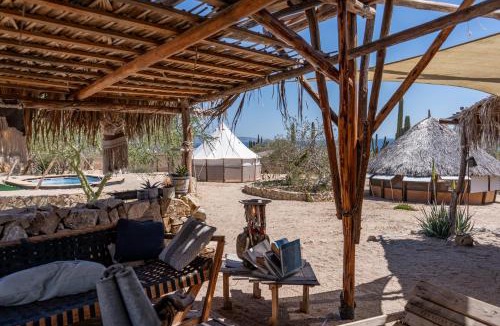 El Sargento Resort | BuenaOnda eco glamping spa & kite spot