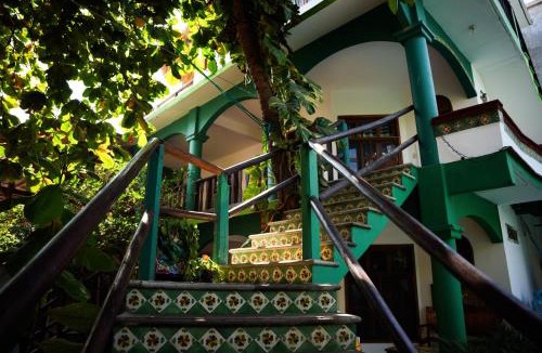 Brisas de Zicatela Hotel | Bungalows Puerta de Sol