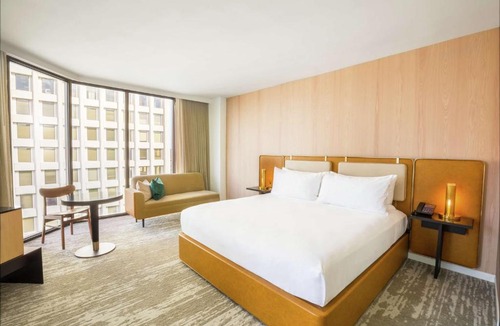 Downtown Houston Hotel | C. Baldwin, Curio Collection by Hilton