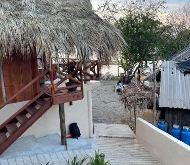 Saladita Apartment | Cabaña Croton Punto Surf Barra la Saladita