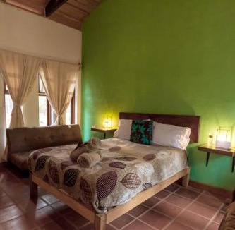 Mascota Ski Chalet | Cabaña Libélula para parejas