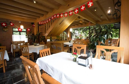 Zona 9 de Mixco Hotel | Cabaña Suiza