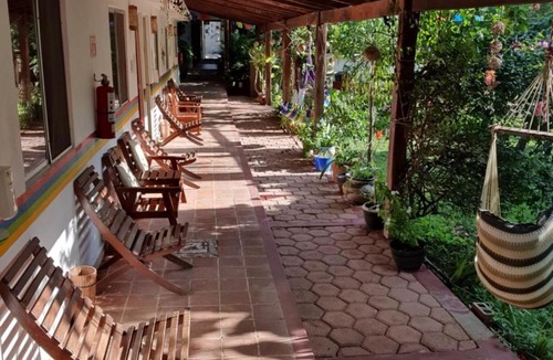 Bacalar Hotel | Cabañas Colibrí