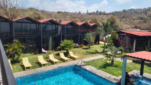 Tepoztlan Hotel | Cabañas La Cascada
