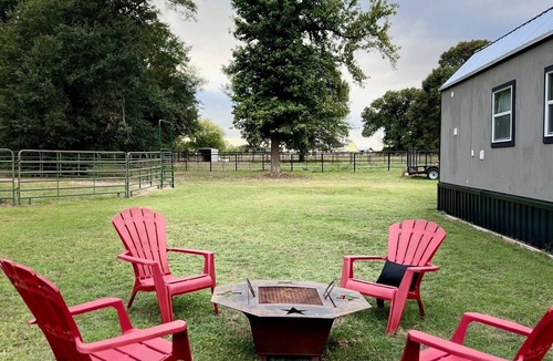 Van Cabin | Cabin Near Canton Trade Days - Quiet Retreat with Country Charm!