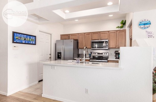 Alta Mesa Condo | CaddyShack