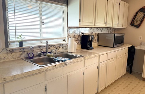 Geneva Cabin | CAMP BY PENDLETON BRIDGE, TOLEDO BEND LAKE AND TEXAS SRA PARK AND BOAT LAUNCH