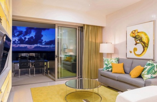Downtown Cancun Resort | Cancun Christmas Holiday stay in a 2-BR suite at Garza Blanca resort