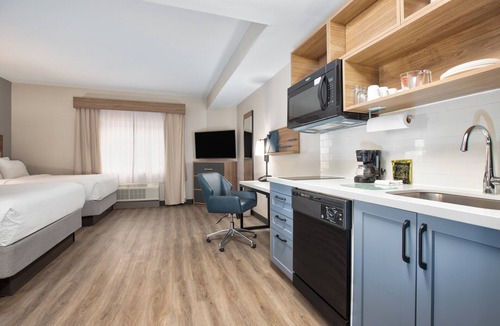 Conway Hotel | Candlewood Suites Conway by IHG