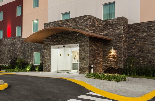 Juriquilla Hotel | Candlewood Suites - Queretaro Juriquilla by IHG