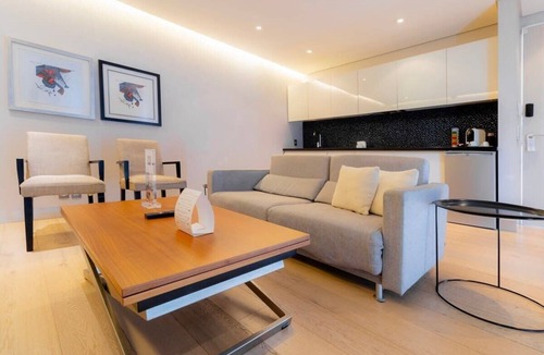 Alvaro Obregon Condo | Capitalia | Elegance in the Heart of San Angel