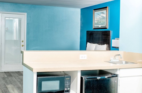 Port O Connor Hotel | Captain Quarters Motel
