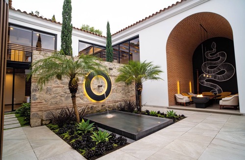 Antigua Guatemala Villa | Carmelo Concept Villas, Villa 2