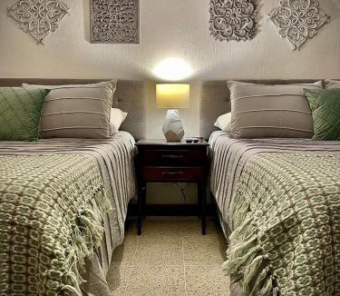 Zona 13 Bed & Breakfast | Casa 96